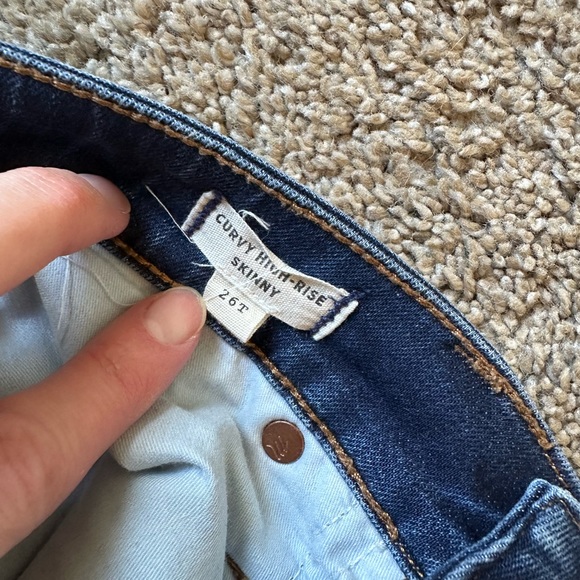 Madewell Curvy High-Rise Skinny Jean - Picture 2 of 3